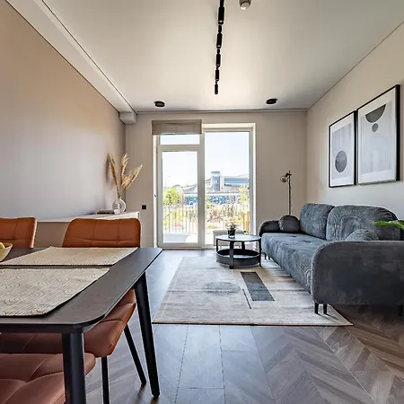 Stylish Living In Heart Of Lithuania شقة *